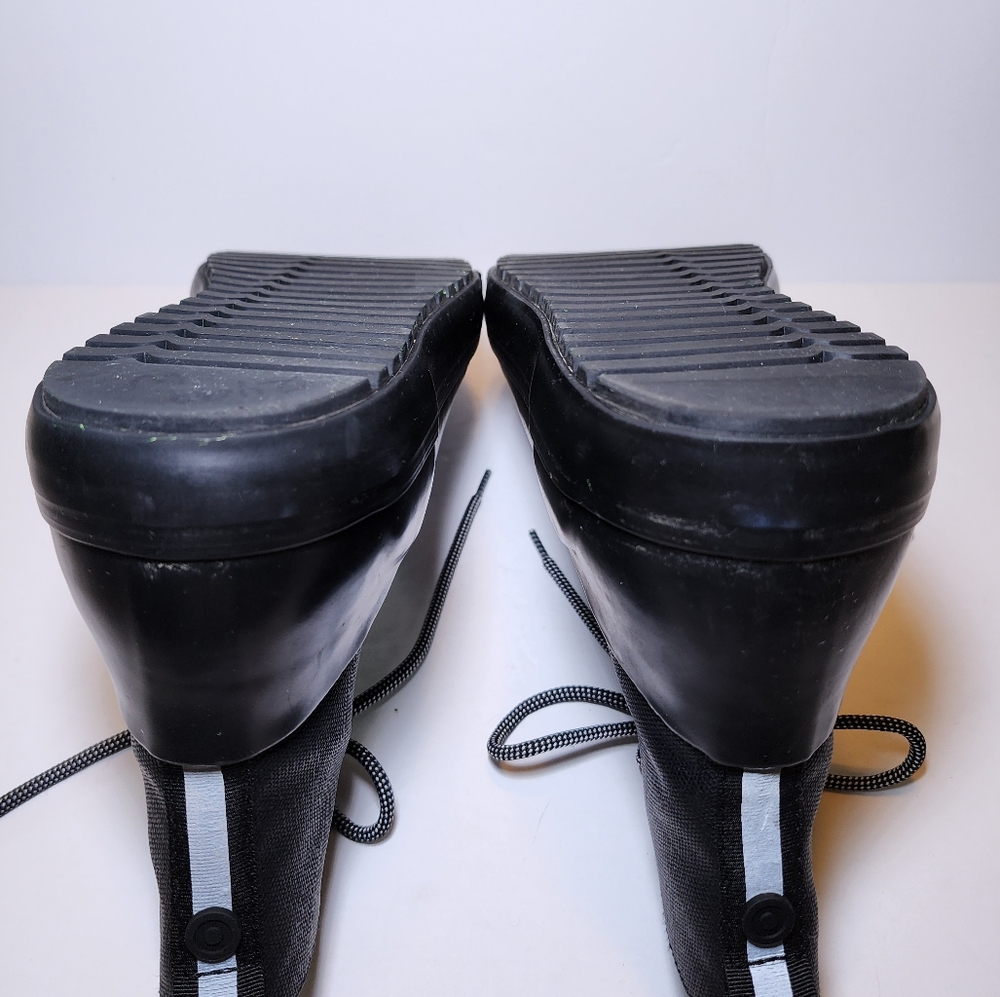 Hunter Black High-Top Women's Shoes - Picture 7 of 9